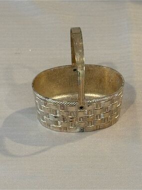 Silver-Tone Woven Basket Trinket Dish with Handle M7